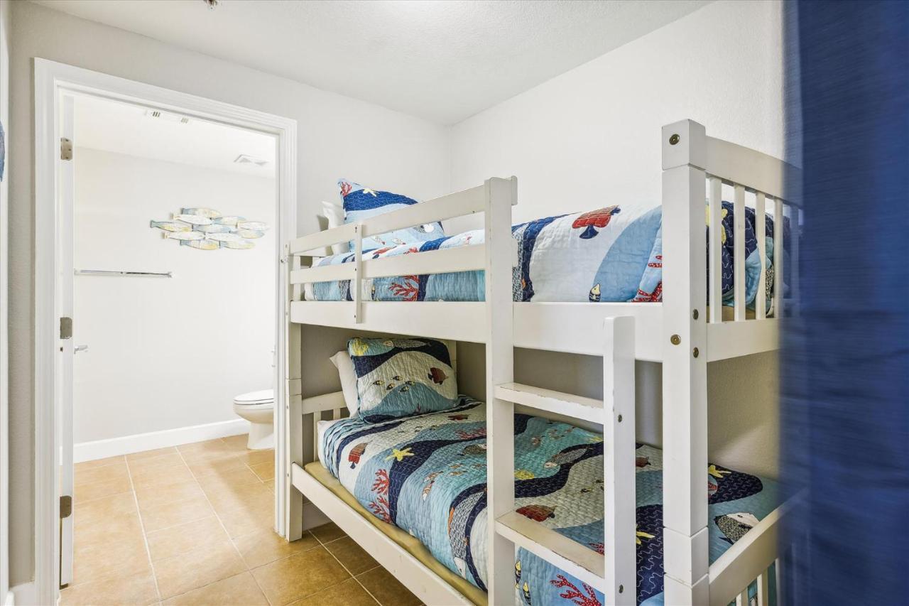 Gone Coastal - Tidewater Beach Resort #2410 By Book That Condo Panama City Beach Bagian luar foto