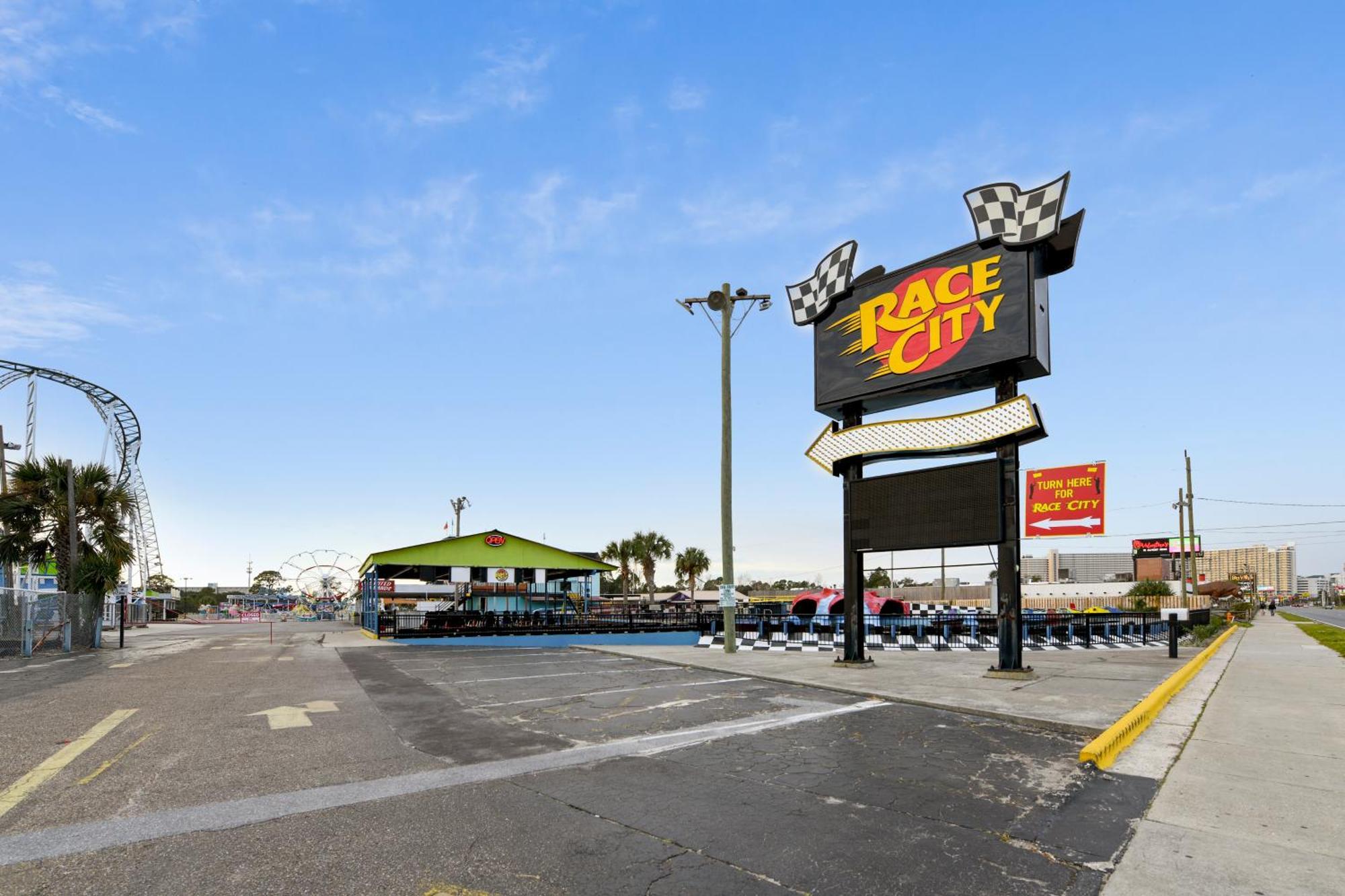 Gone Coastal - Tidewater Beach Resort #2410 By Book That Condo Panama City Beach Bagian luar foto
